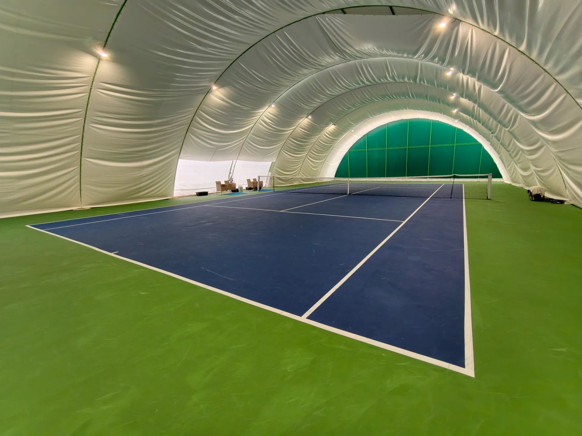 GreenSet zatvoreni tenis teren